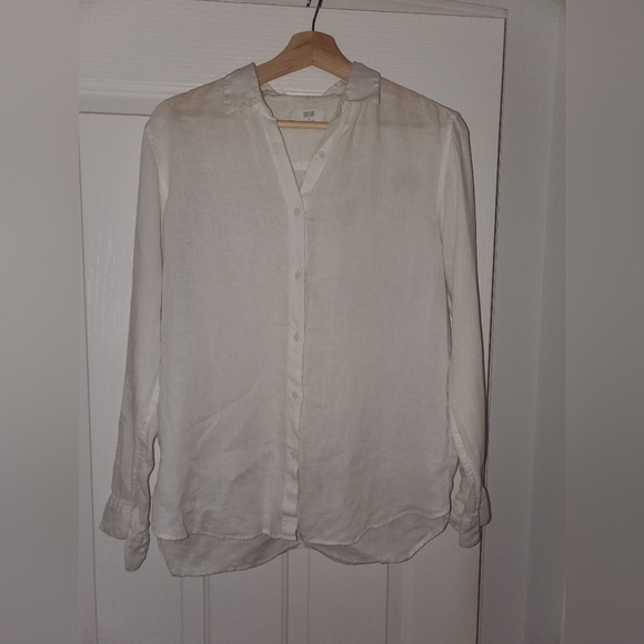 Uniqlo linen button up medium - Picture 1 of 2